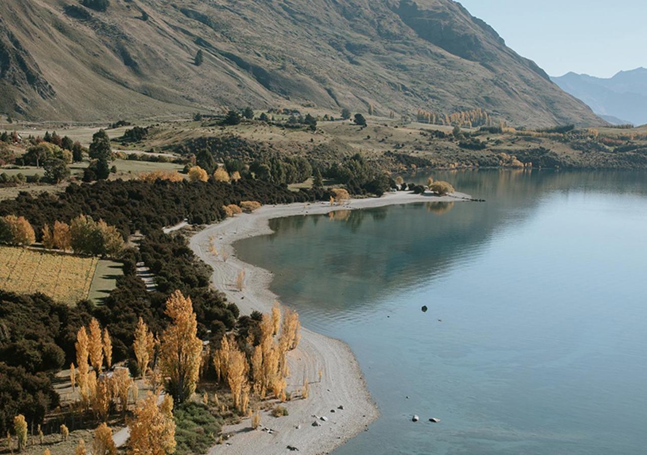 Edgewater Hotel Wanaka Exterior foto